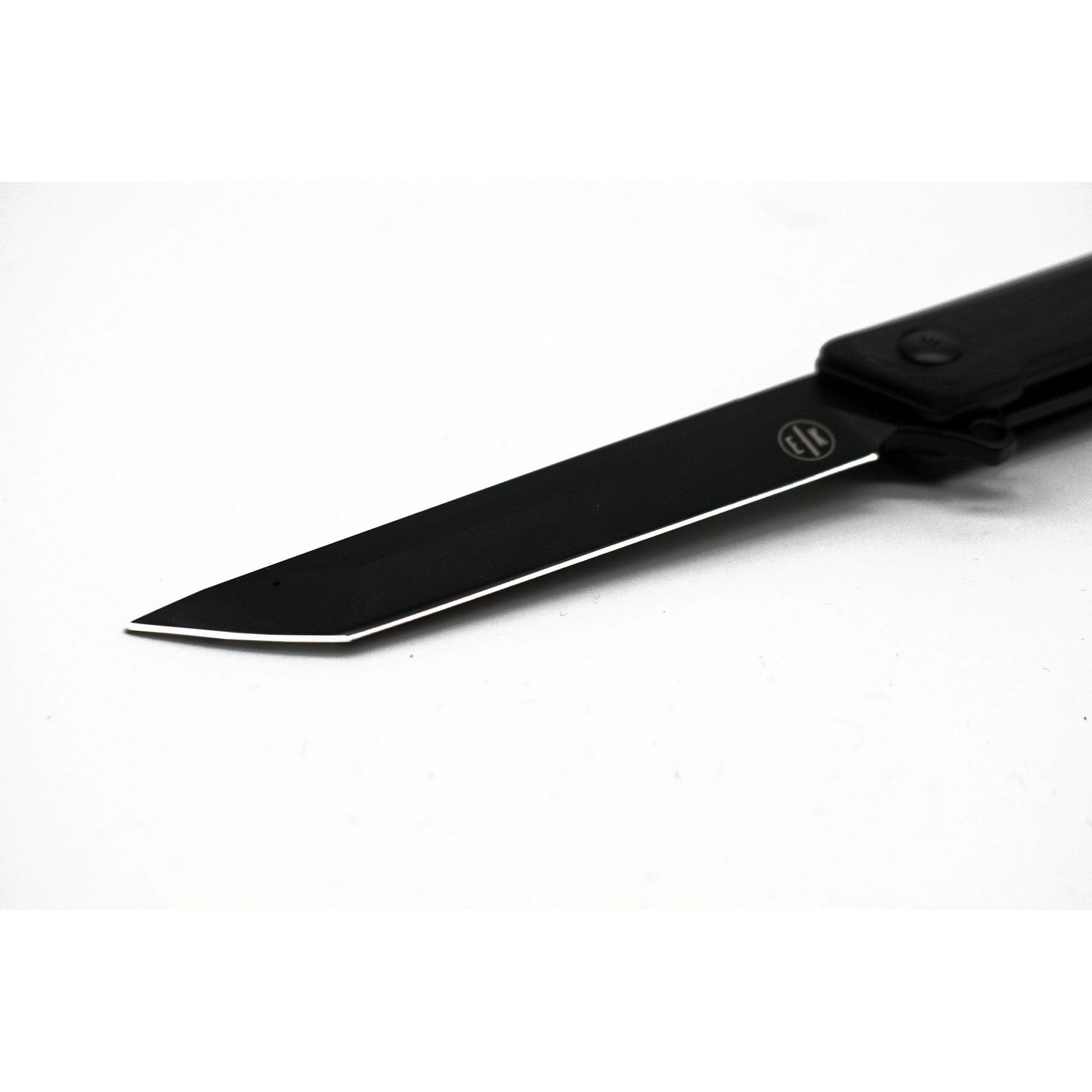 Blak Friday Sale. Buy 1 Get 1 FREE Executive Knife!